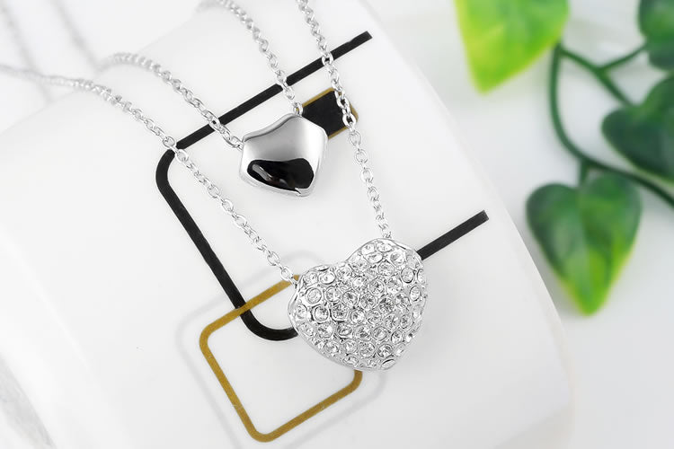 ROXI HEART  CHOKER NECKLACES