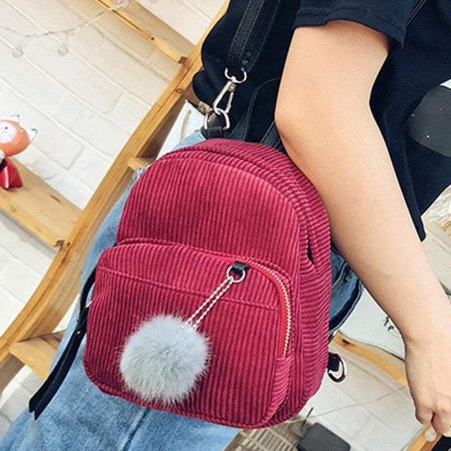 THE QUEEN'S CUTE SACK BACKPACKS