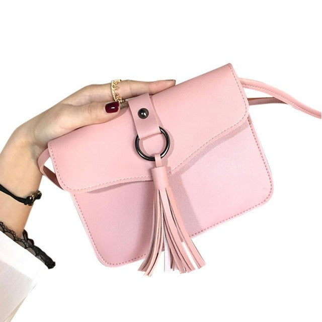 QUEEN'S TASSEL LEATHER CROSSBODY PURSE