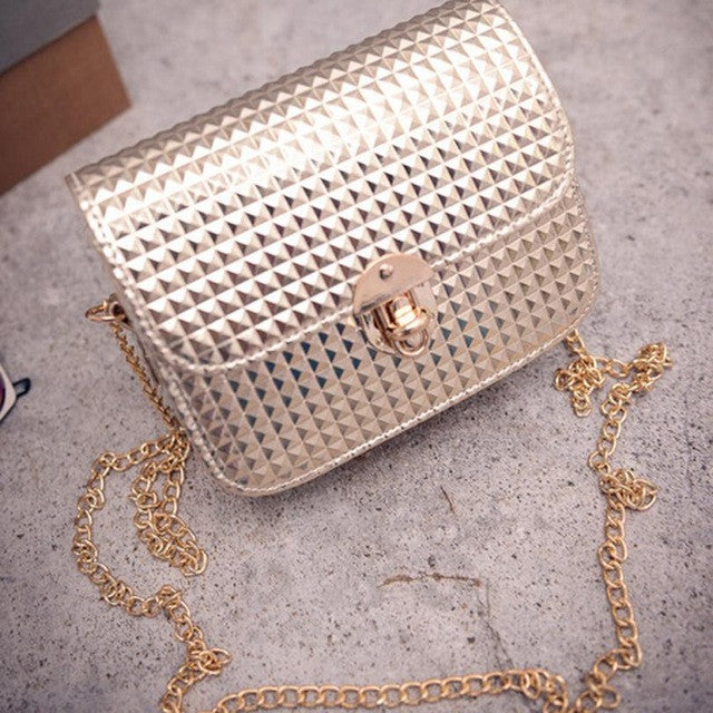 THE RETRO WOMEN LEATHER BAGS