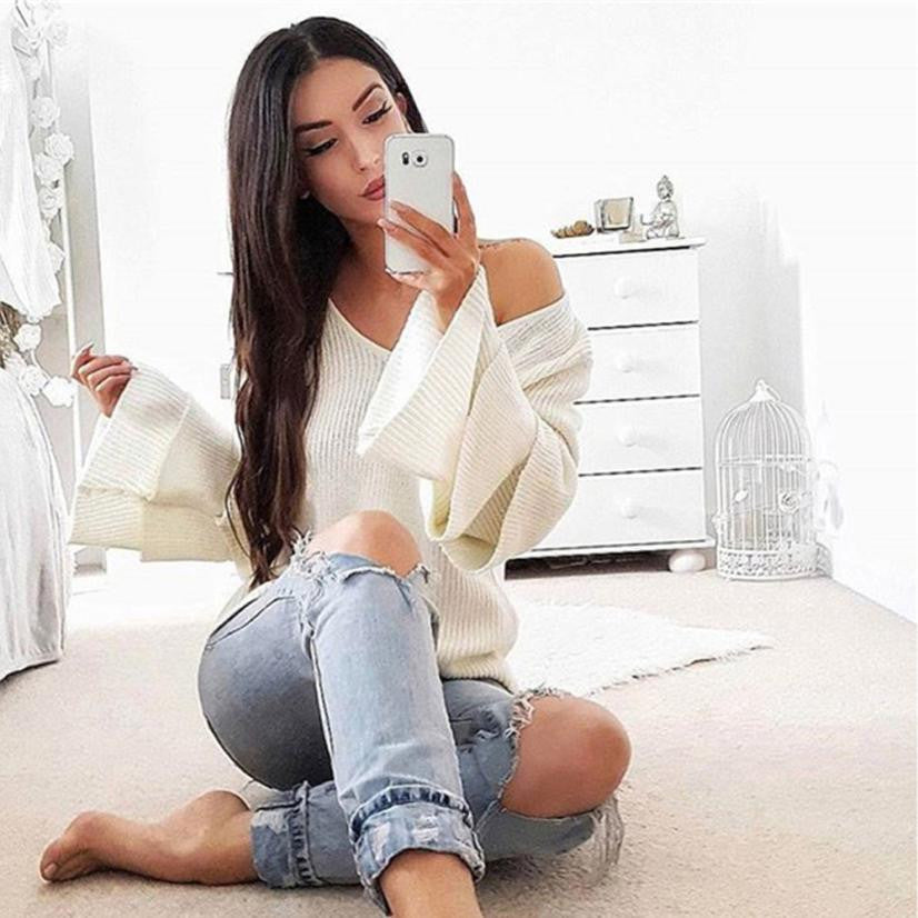 THE QUEEN'S AUTUMN/WINTER SEXY V NECK KNITTED SWEATER