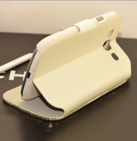 THE QUEEN'S HIGH FASHION BLING CASE WALLETS